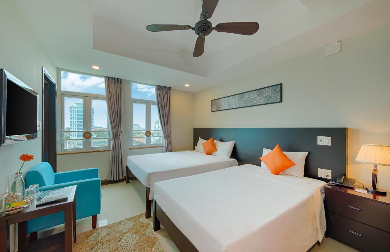 Beach House An Thuong Hotel Da Nang Exterior photo